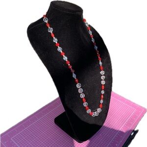 PANNEE by Panacea freestyle Elegant Red and crystal Beaded Necklace 32” new in 🎁